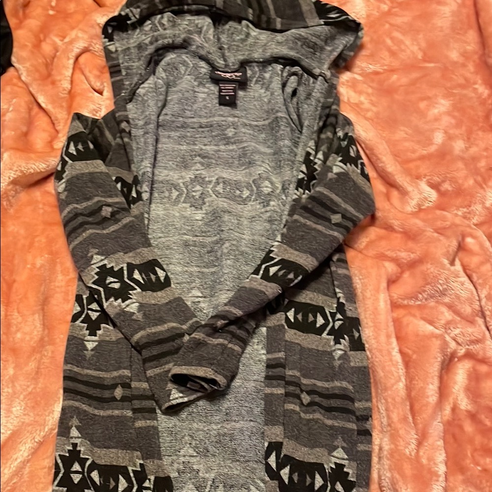Hooked Up by IOT Gray and Black Cardigan